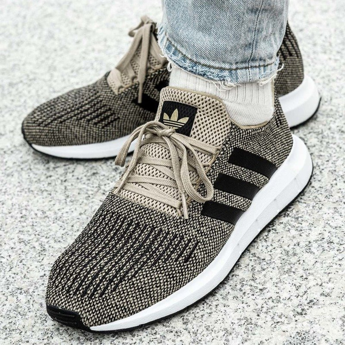 Adidas Swift Run CQ2117 59 00 Sneaker Peeker GroBte Rabatte Schuhe Bekleidung Accessoires Street Trekking Sport Lifestyle