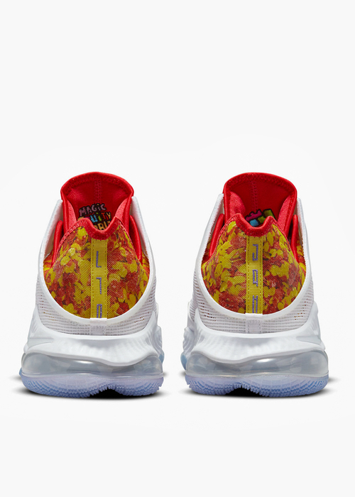 Herren Basketballschuh Nike LeBron XIX Low Magic Fruity Pebbles