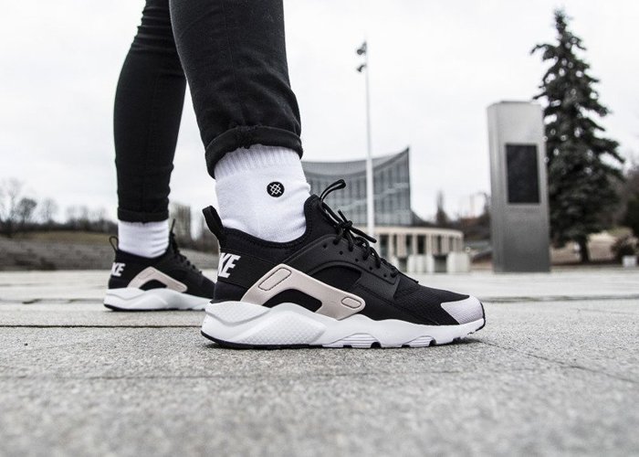 Nike Air Huarache Run Ultra (847568-010)