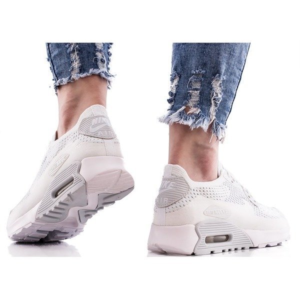 Nike Air Max 90 Ultra Flyknit (881109-104)