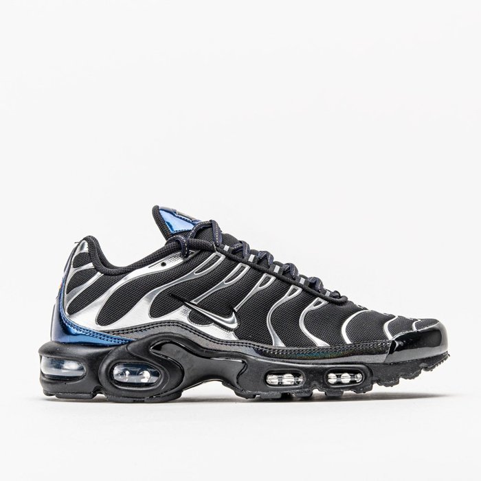 Nike Air Max Plus (CW2646-001)