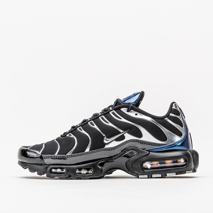 Nike Air Max Plus (CW2646-001)