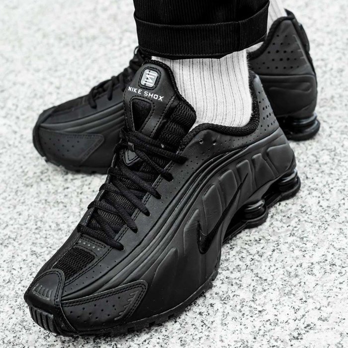 Nike Shox R4 (104265-044)