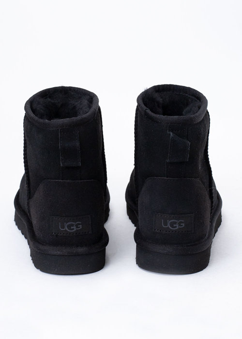 UGG W Classic Mini II  (1016222-BLK)