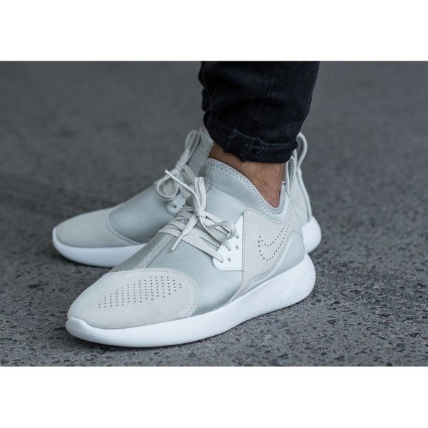 Nike Lunarcharge Premium (923281-002)