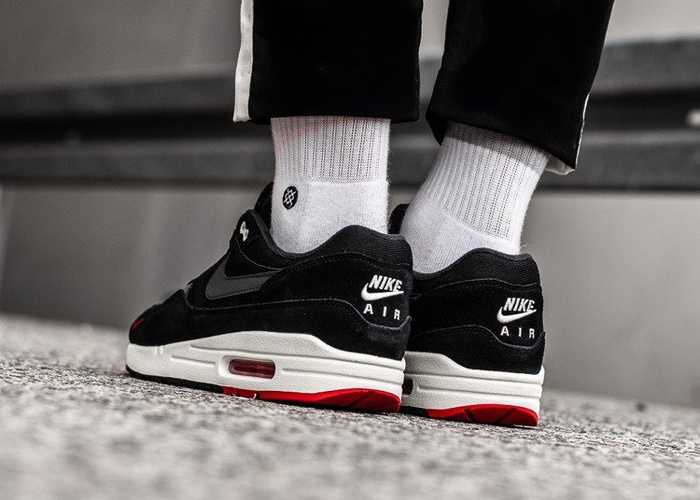 Nike Air Max 1 Premium (875844-007)