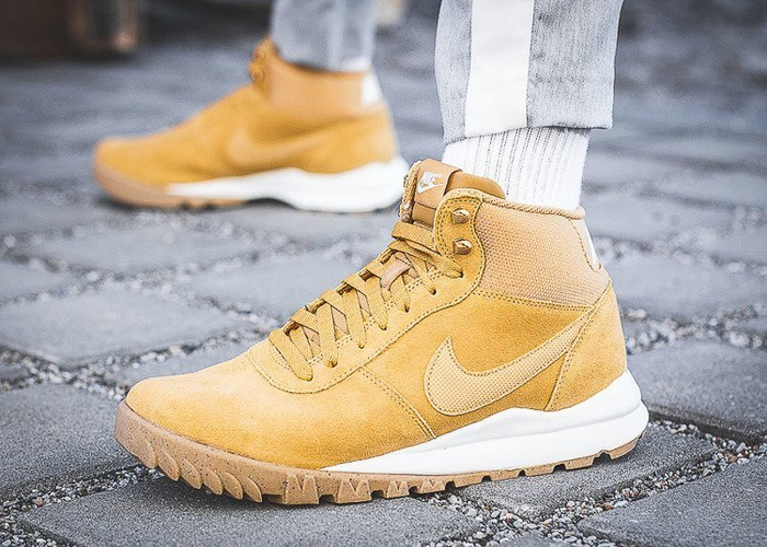Nike Hoodland Suede (654888-727)